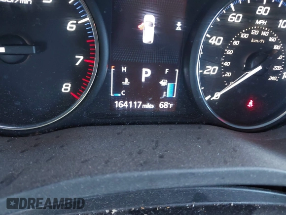 2018 Mitsubishi Outlander SE z VIN JA4AD3A32JJ003961, wystawiony jako IAAI lot #42297776 z przebiegiem 164 117 mil mil oraz . Historia ofert i sprzedaży dostępna na DreamBid. Obrazek 16.