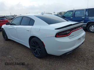2015 Dodge Charger SXT with VIN 2C3CDXHGXFH789486, listed as a IAAI auction lot 42083357 with 170,372 mi miles and . Bid and sale history available at DreamBid. Image 3.