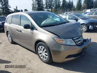 2013 Honda Odyssey LX с VIN 5FNRL5H29DB055166, выставлен на аукционе IAAI как лот 41965037 с пробегом 122 470 миль миль и . История ставок и продаж доступна на DreamBid. Изображение 1.