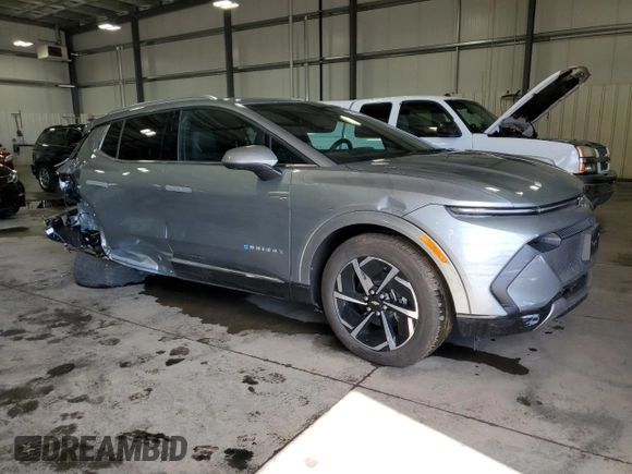 2024 Chevrolet Equinox EV LT with VIN 3GN7DLRR4RS248030, listed as a Copart auction lot 51100795 with 2,084 mi miles and Salvage Title. Bid and sale history available at DreamBid. Image 4.