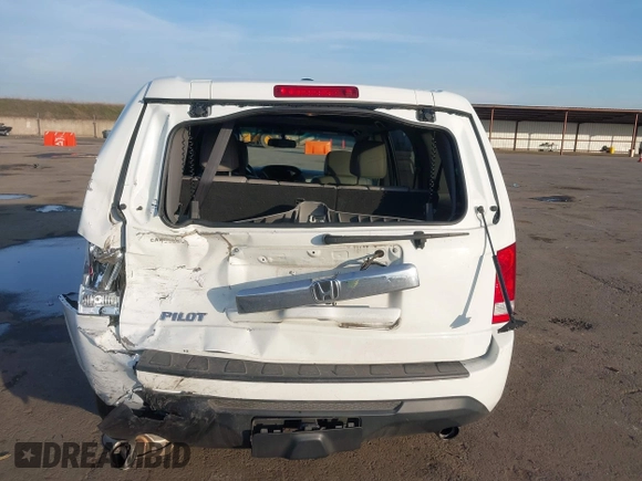 2014 Honda Pilot EX-L with VIN 5FNYF3H57EB025702, listed as a IAAI auction lot 41242826 with 190,503 mi miles. Bid and sale history available at carsss.com. Image 6.