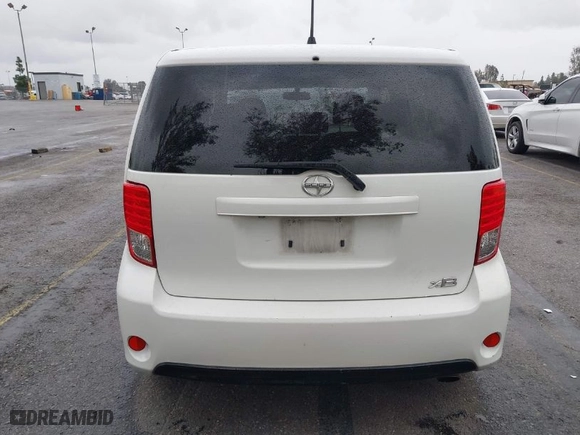 2015 Scion xB with VIN JTLZE4FE5FJ081202, listed as a IAAI auction lot 41803183 with NaN miles. Bid and sale history available at carsss.com. Image 16.