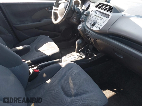 2010 Honda Fit Sport with VIN JHMGE8H42AC008766, listed as a IAAI auction lot 42579084 with Not provided miles and . Bid and sale history available at DreamBid. Image 5.