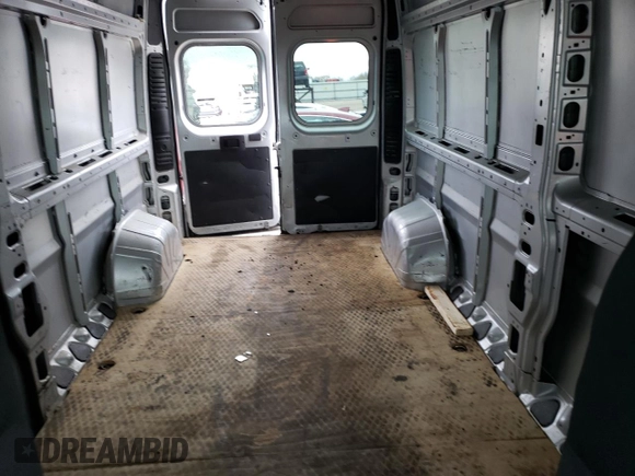 2015 Ram ProMaster Cargo with VIN 3C6TRVDG0FE512890, listed as a Copart auction lot 46890874 with 147,963 mi miles and Salvage Title. Bid and sale history available at DreamBid. Image 10.