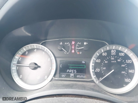 2013 Nissan Sentra SR with VIN 3N1AB7AP7DL680347, listed as a IAAI auction lot 41215274 with 185,252 mi miles. Bid and sale history available at carsss.com. Image 7.