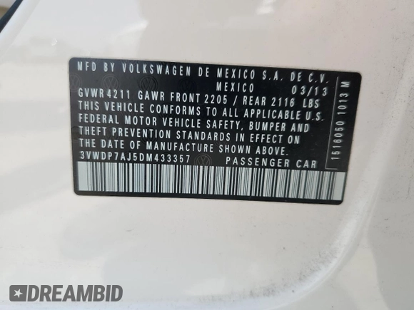 2013 Volkswagen Jetta SE with VIN 3VWDP7AJ5DM433357, listed as a Copart auction lot 61977205 with 64,384 mi miles and Salvage title. Bid and sale history available at DreamBid. Image 12.
