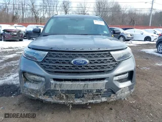 2022 Ford Explorer XLT with VIN 1FMSK8DH8NGB66102, listed as a IAAI auction lot 41386991 with 60,004 mi miles. Bid and sale history available at carsss.com. Image 6.