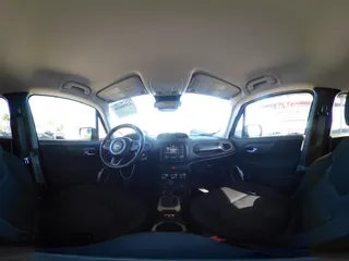 2017 Jeep Renegade Latitude z VIN ZACCJBBB8HPF61752, wystawiony jako IAAI lot #42096538 z przebiegiem 97 204 mil mil oraz . Historia ofert i sprzedaży dostępna na DreamBid. Obrazek 19.