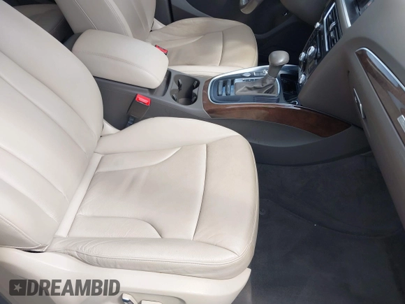 2016 Audi Q5 Premium Plus z VIN WA1D7AFP2GA059508, wystawiony jako IAAI lot #41917533 z przebiegiem 136 536 mil mil oraz . Historia ofert i sprzedaży dostępna na DreamBid. Obrazek 5.