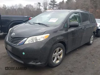 2013 Toyota Sienna LE AAS with VIN 5TDKK3DCXDS365748, listed as a IAAI auction lot 41672203 with 175,563 mi miles. Bid and sale history available at carsss.com. Image 17.