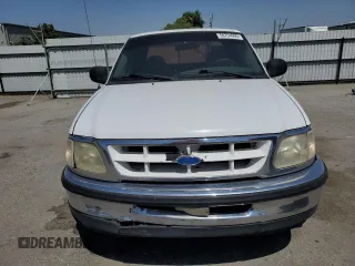 1997 Ford F-150 с VIN 1FTDX1769VNC17277, выставлен на аукционе Copart как лот 59754995 с пробегом 190 116 миль миль и Списание • Salvage title. История ставок и продаж доступна на DreamBid. Изображение 5.