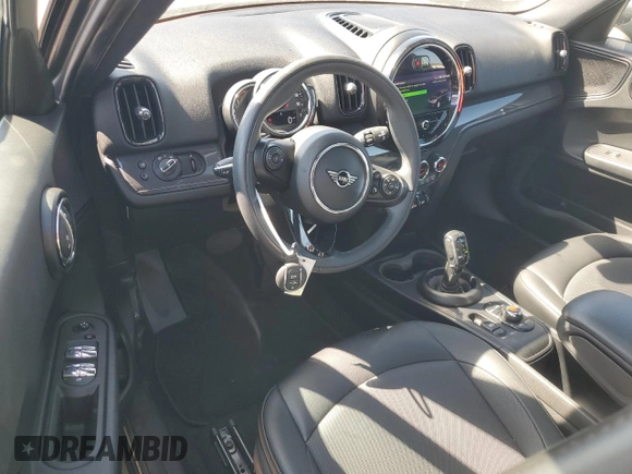 2021 MINI Countryman Oxford Edition with VIN WMZ23BR07M3M79228, listed as a Copart auction lot 72582534 with 38,678 mi miles and Salvage Title. Bid and sale history available at carsss.com. Image 8.