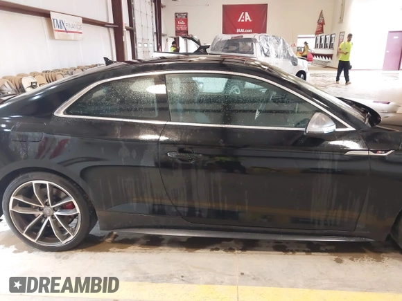 2018 Audi S5 Prestige z VIN WAUR4AF57JA022669, wystawiony jako IAAI lot #42214611 z przebiegiem 44 856 mil mil oraz . Historia ofert i sprzedaży dostępna na DreamBid. Obrazek 13.