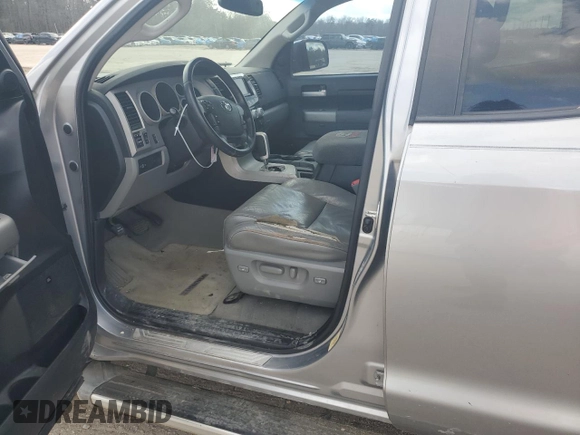 2007 Toyota Tundra Limited z VIN 5TFRV58197X025595, wystawiony jako Copart lot #48252305 z przebiegiem 241 397 mil mil oraz Szkoda całkowita • Salvage title. Historia ofert i sprzedaży dostępna na DreamBid. Obrazek 7.