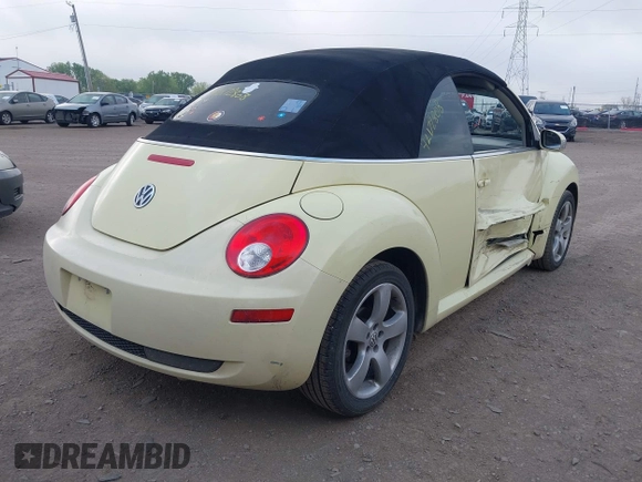 2006 Volkswagen Beetle с VIN 3VWSF31Y56M321421, выставлен на аукционе IAAI как лот 42172808 с пробегом 160 238 миль миль и . История ставок и продаж доступна на DreamBid. Изображение 4.