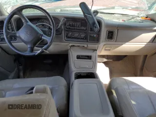 2002 Chevrolet Tahoe LT with VIN 1GNEK13Z82R245652, listed as a Copart auction lot 71496024 with 155,869 mi miles and Salvage Title. Bid and sale history available at carsss.com. Image 8.