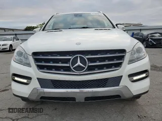 2013 Mercedes-Benz M 350 with VIN 4JGDA2EB7DA231901, listed as a Copart auction lot 51264615 with 118,197 mi miles and Salvage Title. Bid and sale history available at carsss.com. Image 5.