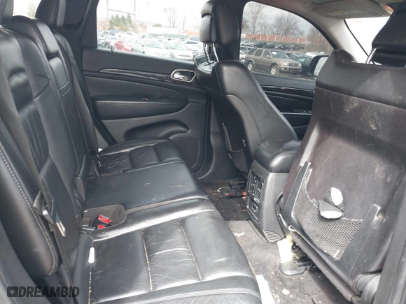 2011 Jeep Grand Cherokee Laredo with VIN 1J4RR4GG7BC721483, listed as a IAAI auction lot 41810180 with 181,558 mi miles. Bid and sale history available at carsss.com. Image 8.