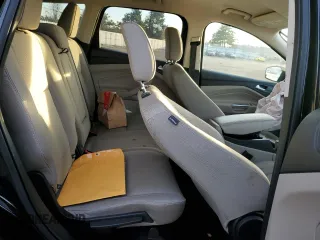 2019 Ford Escape SE with VIN 1FMCU0GD5KUB32527, listed as a Copart auction lot 43687295 with 0 mi miles and Salvage Title. Bid and sale history available at carsss.com. Image 11.
