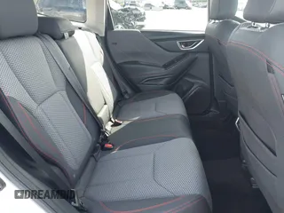 2019 Subaru Forester Sport with VIN JF2SKAPC6KH424538, listed as a IAAI auction lot 41861837 with 109,734 mi miles. Bid and sale history available at carsss.com. Image 8.