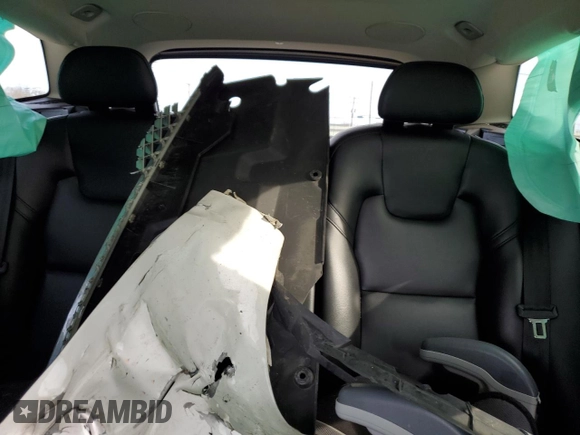 2019 Volvo XC60 Momentum with VIN LYVA22RK6KB213894, listed as a Copart auction lot 88340205 with Not provided miles and Salvage title. Bid and sale history available at DreamBid. Image 10.