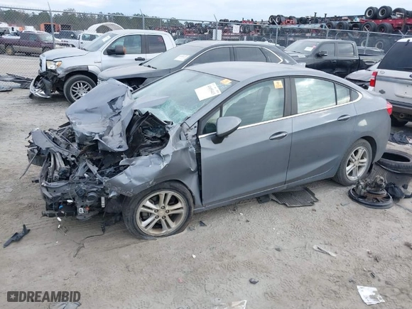 2018 Chevrolet Cruze LT with VIN 1G1BE5SM2J7217221, listed as a IAAI auction lot 41055413 with 1 mi miles. Bid and sale history available at carsss.com. Image 2.