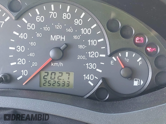 2005 Ford Focus S with VIN 3FAFP31N65R140634, listed as a IAAI auction lot 42126892 with 252,533 mi miles and . Bid and sale history available at carsss.com. Image 7.