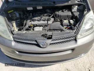 2004 Toyota Sienna CE with VIN 5TDZA23CX4S219721, listed as a Copart auction lot 52010105 with 200,887 mi miles and Salvage Title. Bid and sale history available at carsss.com. Image 12.