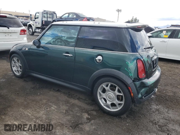 2005 MINI Hardtop S с VIN WMWRE33455TD92892, выставлен на аукционе Copart как лот 47992575 с пробегом 254 016 миль миль и Чистый • Clean title. История ставок и продаж доступна на DreamBid. Изображение 2.