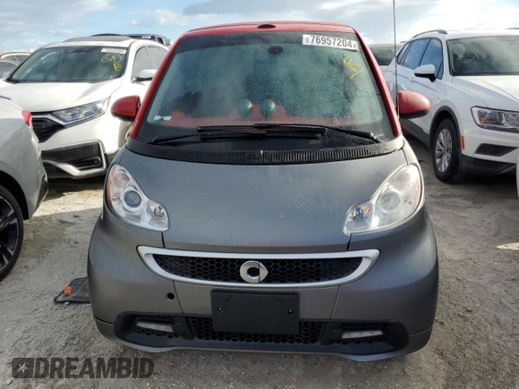 2015 Smart fortwo with VIN WMEEK9AA7FK832753, listed as a Copart auction lot 76957204 with Not Provided miles and Non Repairable. Bid and sale history available at DreamBid. Image 5.