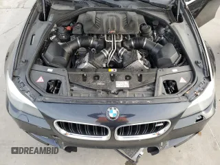 2013 BMW M5 with VIN WBSFV9C58DC772976, listed as a Copart auction lot 84523044 with 93,515 mi miles and Salvage Title. Bid and sale history available at carsss.com. Image 11.