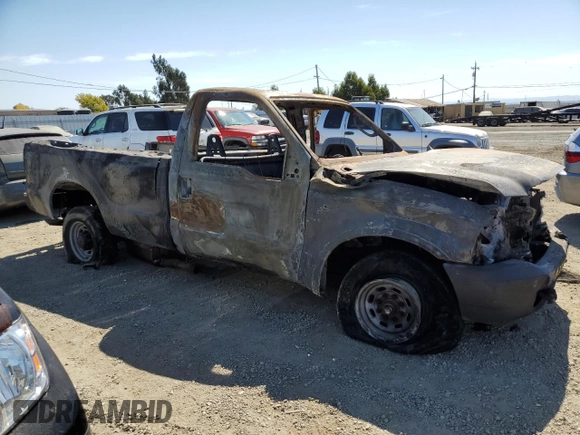 2004 Ford F-250 with VIN 1FDNF20L04ED67253, listed as a Copart auction lot 72553284 with Not provided miles and Non repairable. Bid and sale history available at DreamBid. Image 4.