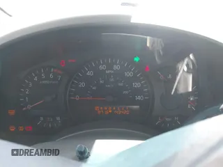 2006 Nissan Titan XE z VIN 1N6AA06B06N551578, wystawiony jako IAAI lot #42403828 z przebiegiem 143 420 mil mil oraz . Historia ofert i sprzedaży dostępna na DreamBid. Obrazek 7.