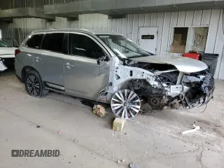 2020 Mitsubishi Outlander ES z VIN JA4AZ3A35LZ017231, wystawiony jako Copart lot #57360935 z przebiegiem 99 836 mil mil oraz Czysty tytuł • Clean title. Historia ofert i sprzedaży dostępna na DreamBid. Obrazek 4.