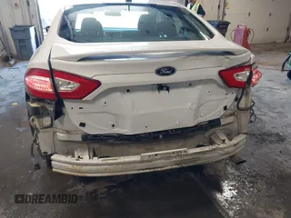 2016 Ford Fusion SE with VIN 3FA6P0HD0GR216525, listed as a IAAI auction lot 41977795 with 154,664 mi miles. Bid and sale history available at carsss.com. Image 6.