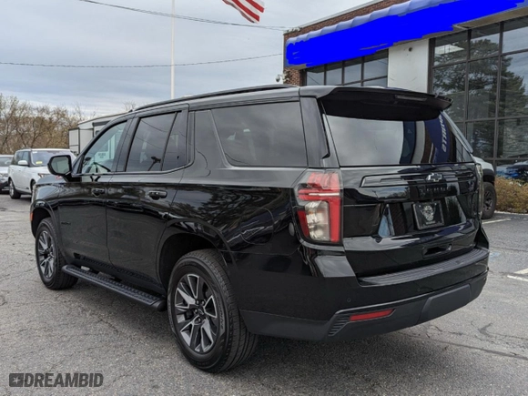 2023 Chevrolet Tahoe Z71 with VIN 1GNSKPKD8PR123506, listed as a Copart auction lot 44296935 with 47,611 mi miles and Clean Title. Bid and sale history available at carsss.com. Image 3.