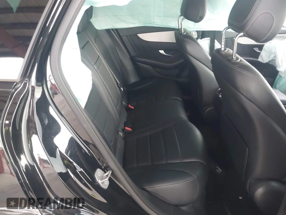 2021 Mercedes-Benz GLC 300 with VIN W1N0G8DB8MV291242, listed as a IAAI auction lot 42424790 with 51,039 mi miles and . Bid and sale history available at DreamBid. Image 8.
