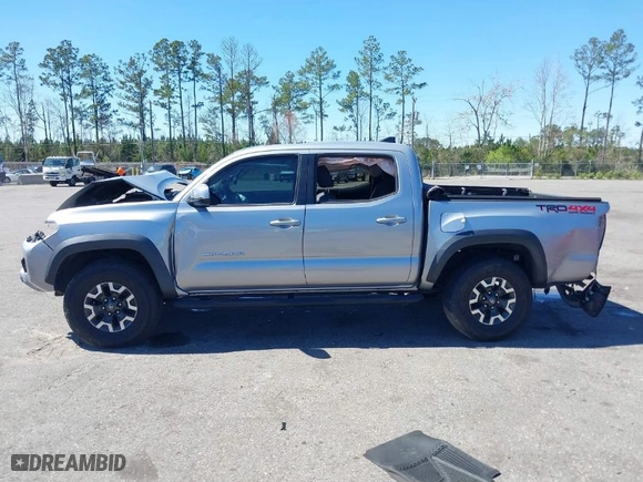 2017 Toyota Tacoma SR5 with VIN 5TFCZ5AN0HX052211, listed as a IAAI auction lot 41755277 with 78,605 mi miles. Bid and sale history available at carsss.com. Image 14.