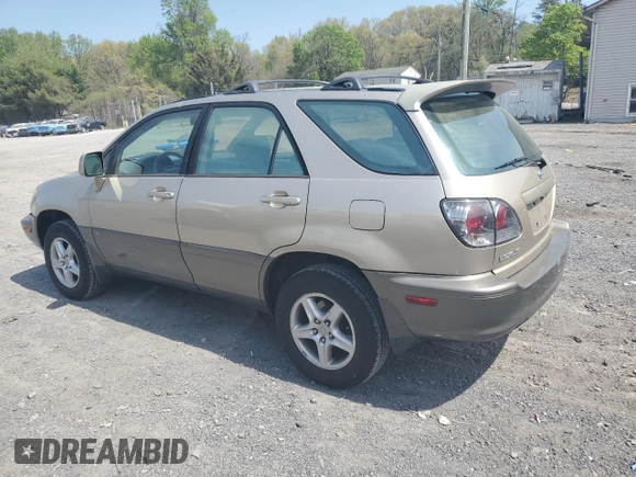 2001 Lexus RX 300 with VIN JTJHF10U110185586, listed as a Copart auction lot 53613685 with 203,917 mi miles and Salvage Title. Bid and sale history available at carsss.com. Image 2.