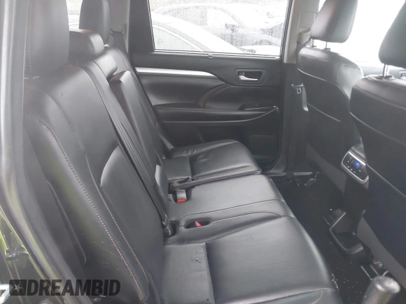 2018 Toyota Highlander SE with VIN 5TDJZRFH0JS887299, listed as a IAAI auction lot 42202813 with 78,490 mi miles and . Bid and sale history available at DreamBid. Image 8.