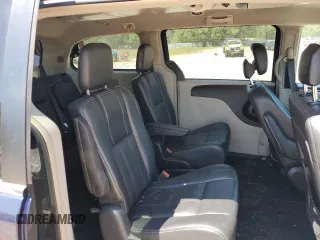 2016 Chrysler Town & Country Touring with VIN 2C4RC1BG4GR193560, listed as a Copart auction lot 53730055 with 132,552 mi miles and Salvage Title. Bid and sale history available at DreamBid. Image 11.