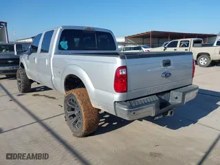 2014 Ford Super Duty F-250 SRW XL with VIN 1FT7W2BT5EEB05210, listed as a IAAI auction lot 41192736 with 283,326 mi miles. Bid and sale history available at carsss.com. Image 3.