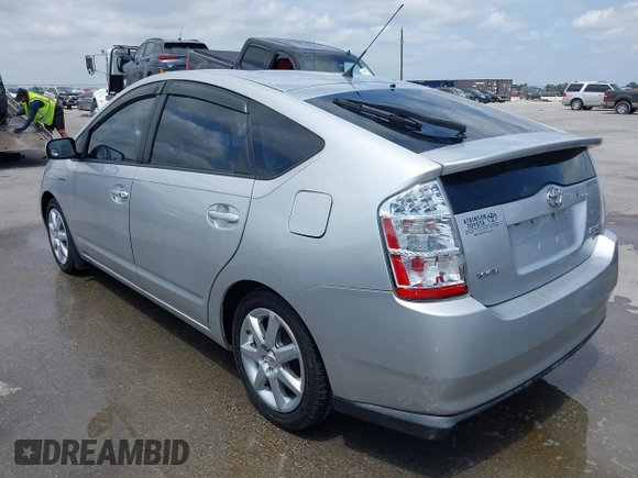 2009 Toyota Prius with VIN JTDKB20U697891403, listed as a IAAI auction lot 42091784 with 193,319 mi miles. Bid and sale history available at carsss.com. Image 3.