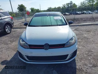 2015 Volkswagen Golf GTI SE with VIN 3VW5T7AU9FM003358, listed as a IAAI auction lot 41933772 with 99,303 mi miles. Bid and sale history available at carsss.com. Image 12.