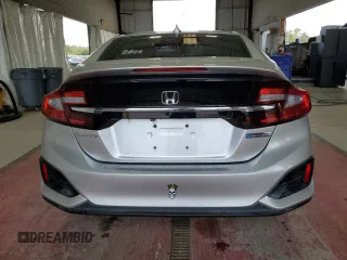 2018 Honda Clarity Plug-In Hybrid with VIN JHMZC5F13JC015862, listed as a Copart auction lot 71378534 with 52,248 mi miles and Non Repairable. Bid and sale history available at carsss.com. Image 6.