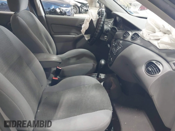 2004 Ford Focus SE with VIN 1FAFP34Z54W177376, listed as a IAAI auction lot 41934423 with 61,040 mi miles and . Bid and sale history available at carsss.com. Image 5.