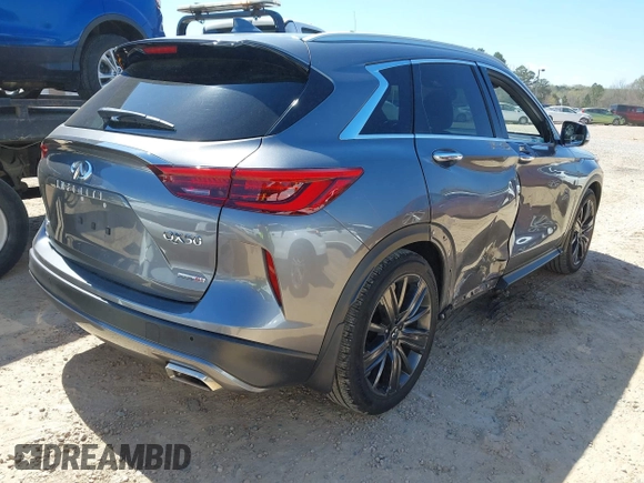 2020 Infiniti QX50 ESSENTIAL with VIN 3PCAJ5M3XLF119022, listed as a IAAI auction lot 41886633 with 55,650 mi miles. Bid and sale history available at carsss.com. Image 4.