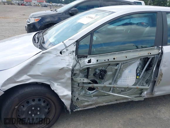 2024 Toyota Corolla LE z VIN 5YFB4MDE2RP107029, wystawiony jako IAAI lot #42585463 z przebiegiem Nie podano mil oraz . Historia ofert i sprzedaży dostępna na DreamBid. Obrazek 17.