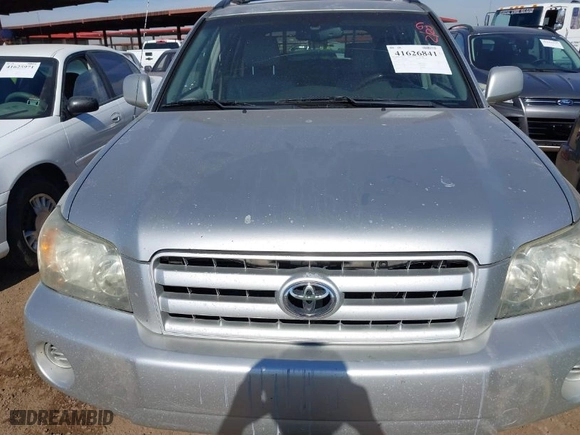 2004 Toyota Highlander with VIN JTEDP21A040012490, listed as a IAAI auction lot 41626841 with 338,055 mi miles. Bid and sale history available at carsss.com. Image 6.