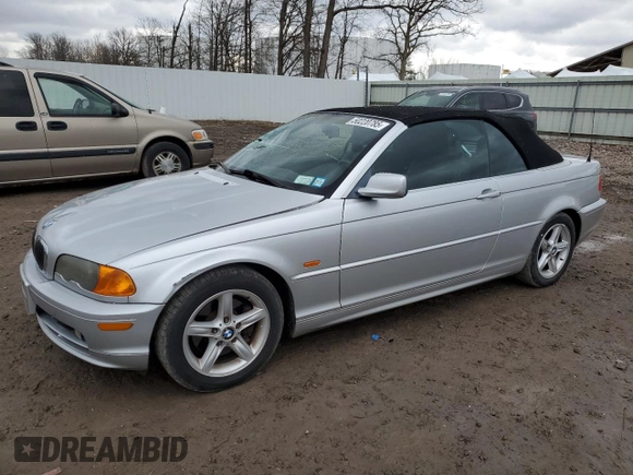 2002 BMW 3 Series 325Ci with VIN WBABS33402PG87364, listed as a Copart auction lot 50220785 with 107,758 mi miles and Salvage Title. Bid and sale history available at carsss.com. Image 1.